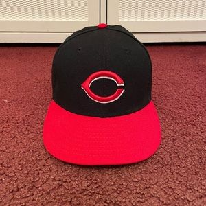 Cincinnati Reds Fitted hat